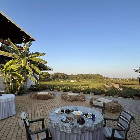 Saffronstays Onellaa, Nashik - Infinity Pool Villa Surrounded By A Vineyard Zewnętrze zdjęcie