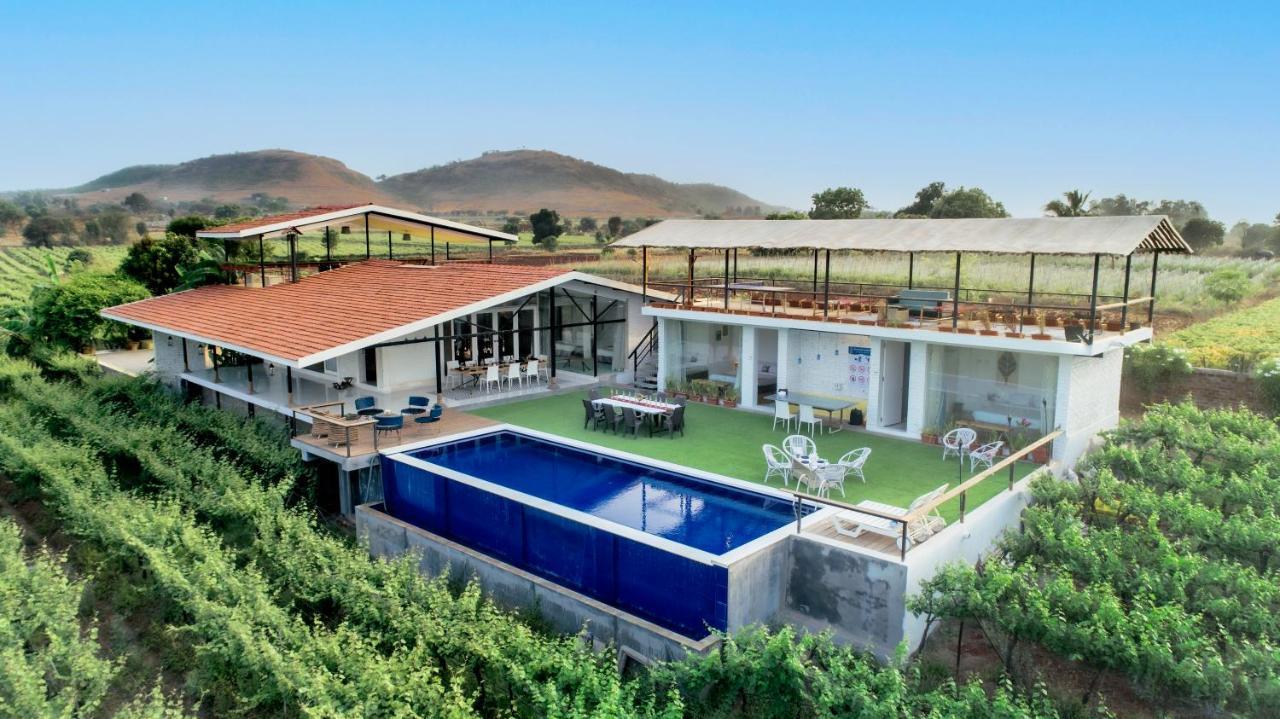 Saffronstays Onellaa, Nashik - Infinity Pool Villa Surrounded By A Vineyard Zewnętrze zdjęcie