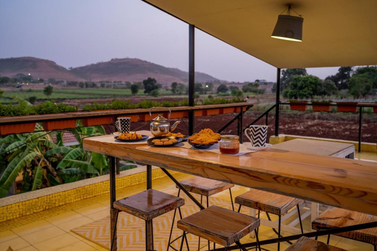 Saffronstays Onellaa, Nashik - Infinity Pool Villa Surrounded By A Vineyard Zewnętrze zdjęcie